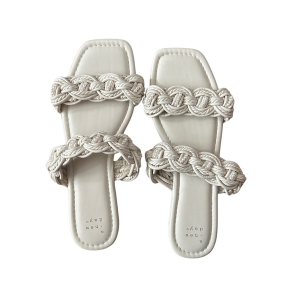 A New Day Braided Pearl Sandals - Picture 3 of 3
